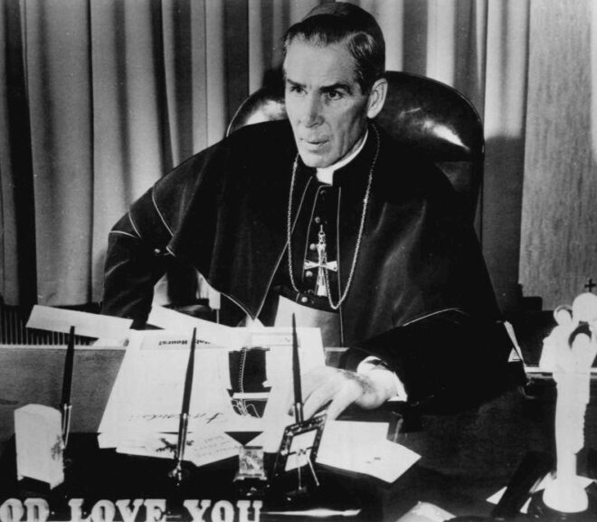Archbishop Fulton J. Sheen Teaches Us How to Think